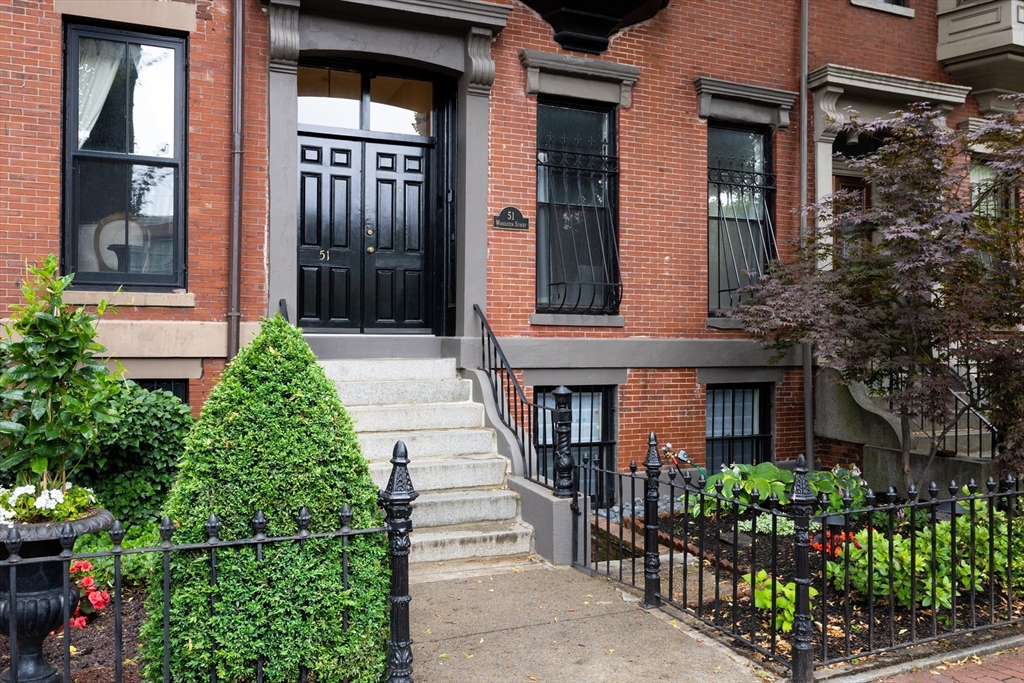 51 Worcester St # 2