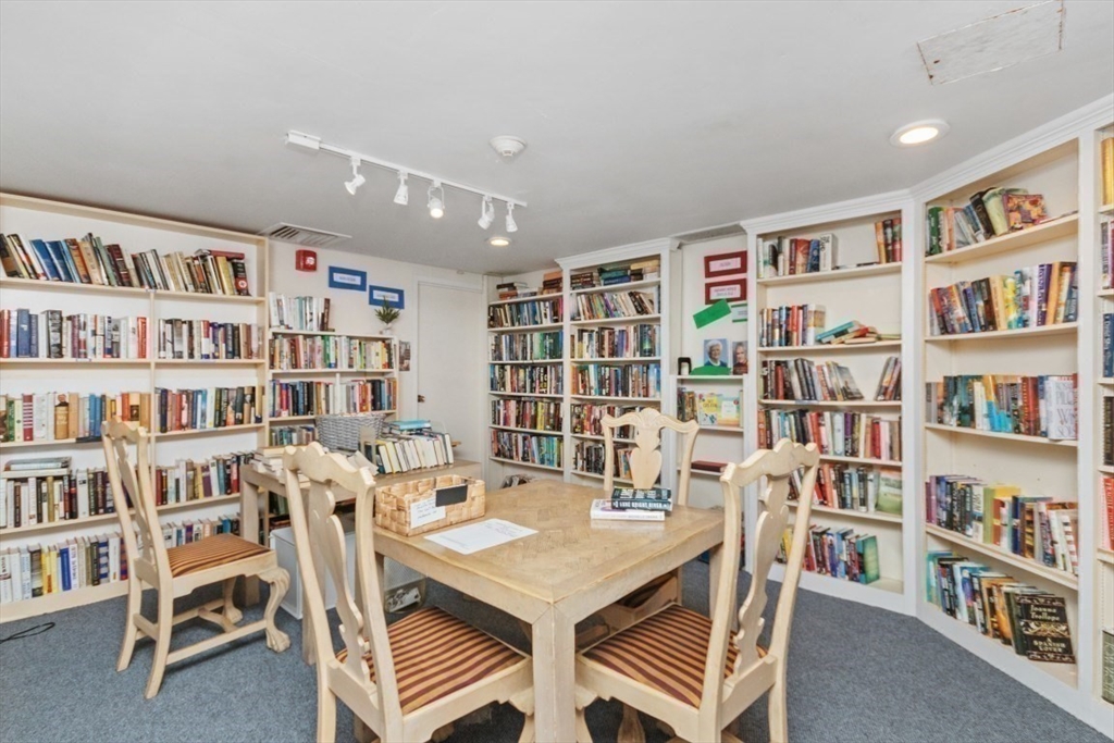 280 Boylston St # 110