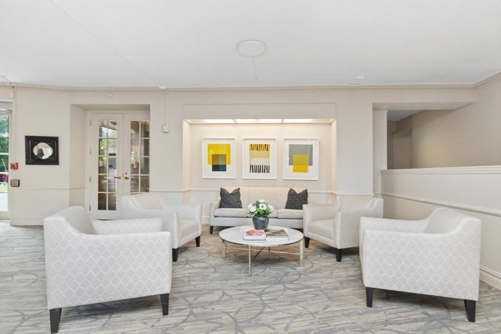 280 Boylston St # 110
