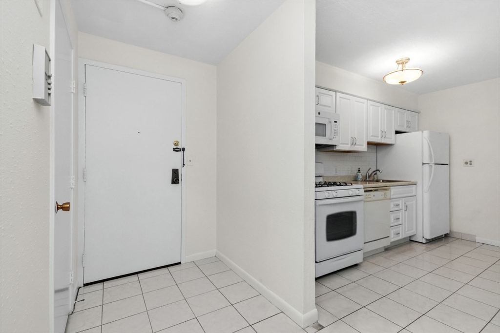 280 Boylston St # 110