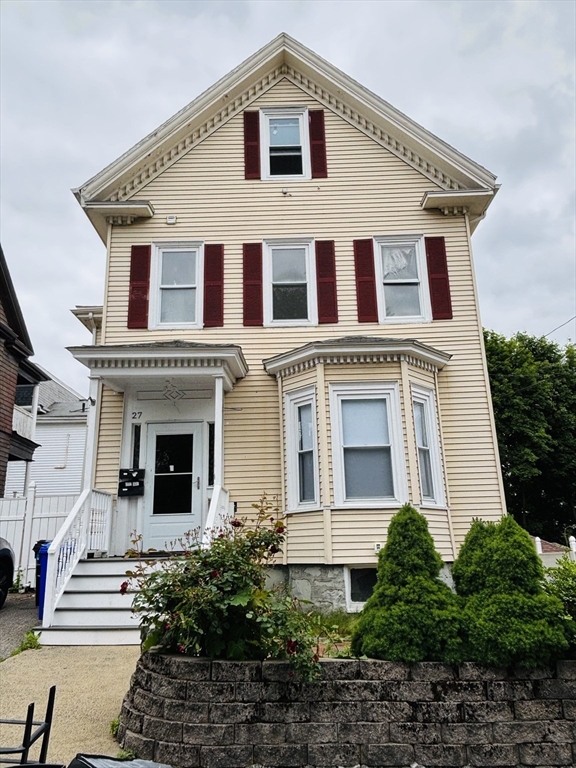 27 Howard St # 2