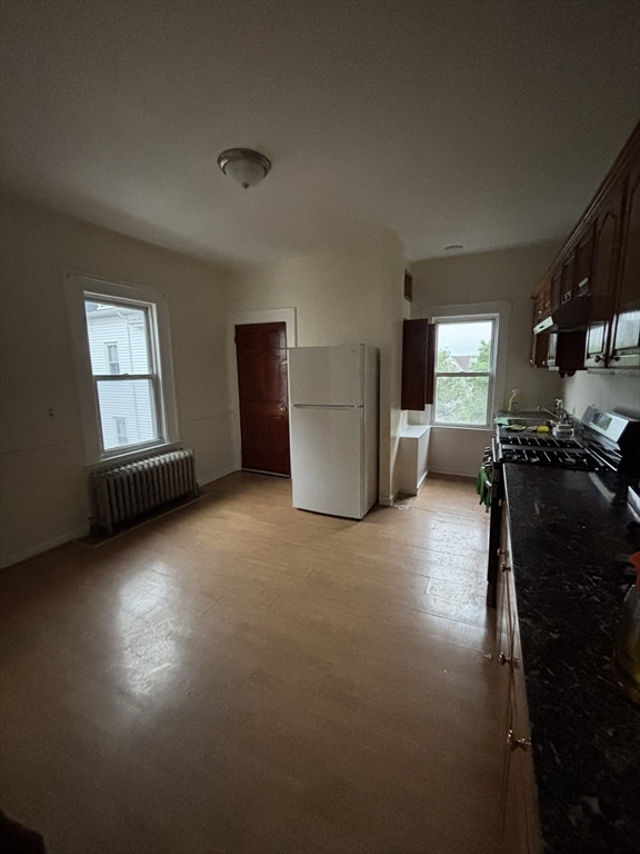 27 Howard St # 2