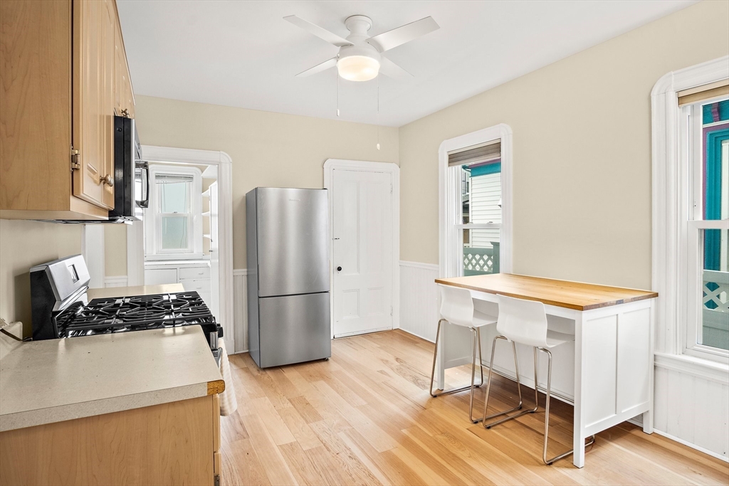 10 Cottage Ave # 10