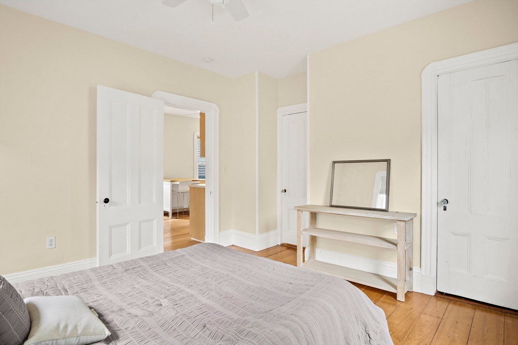 10 Cottage Ave # 10