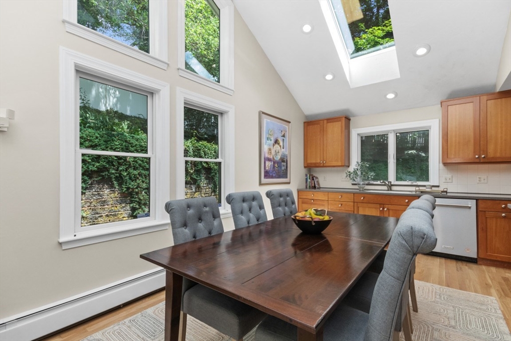 17 Kerrydale