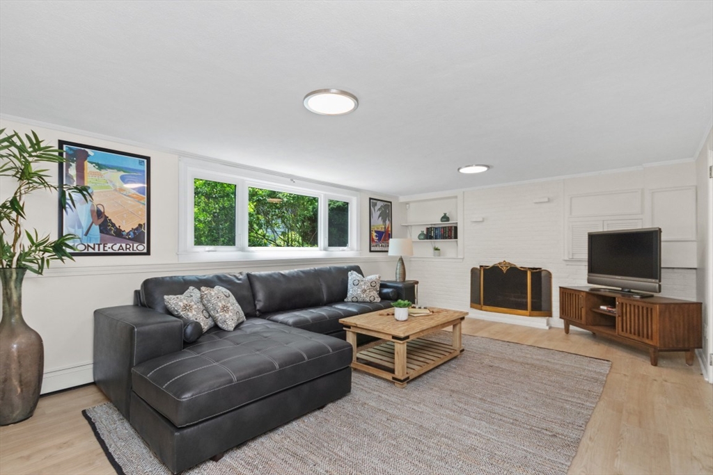 17 Kerrydale