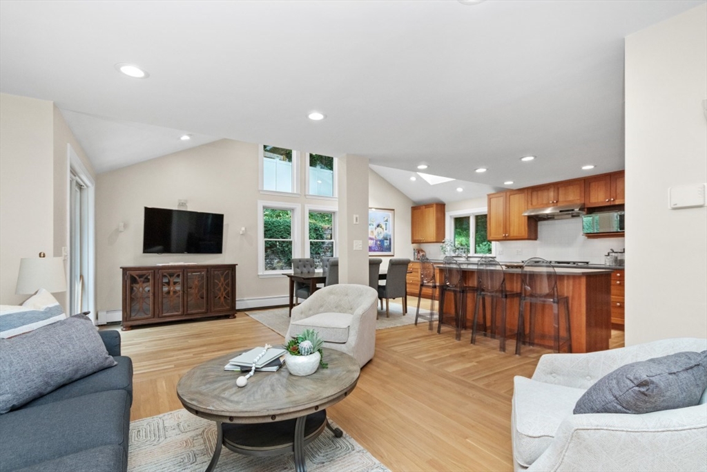 17 Kerrydale