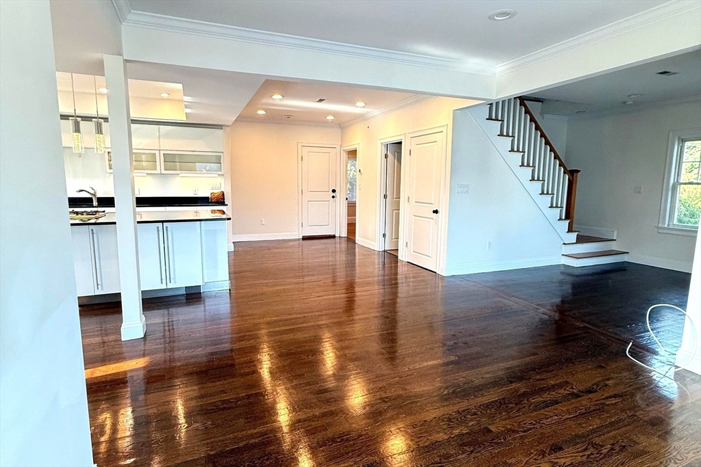 195 Savin Hill Ave # 2