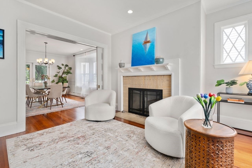 12 Zamora St