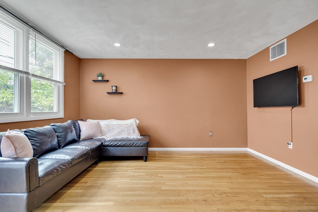 5267 Washington St # 5267