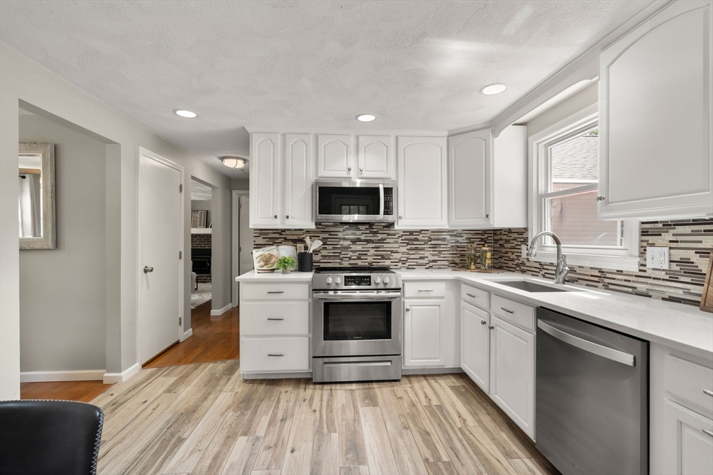 5 Rio Vista St.