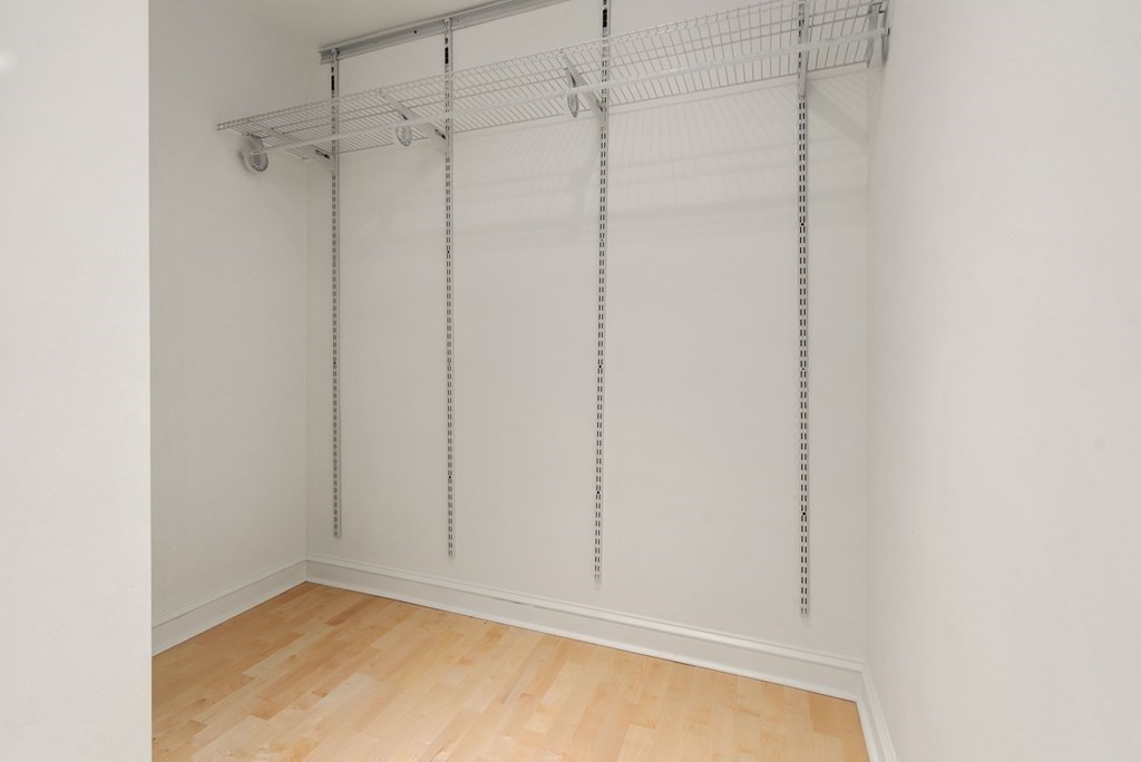 183 Oak Street # 306C