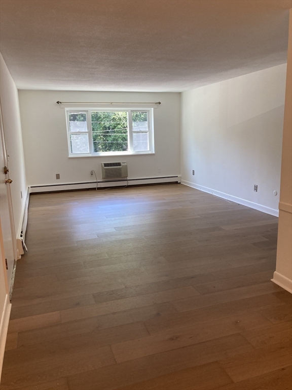 79 Walnut Street # 7