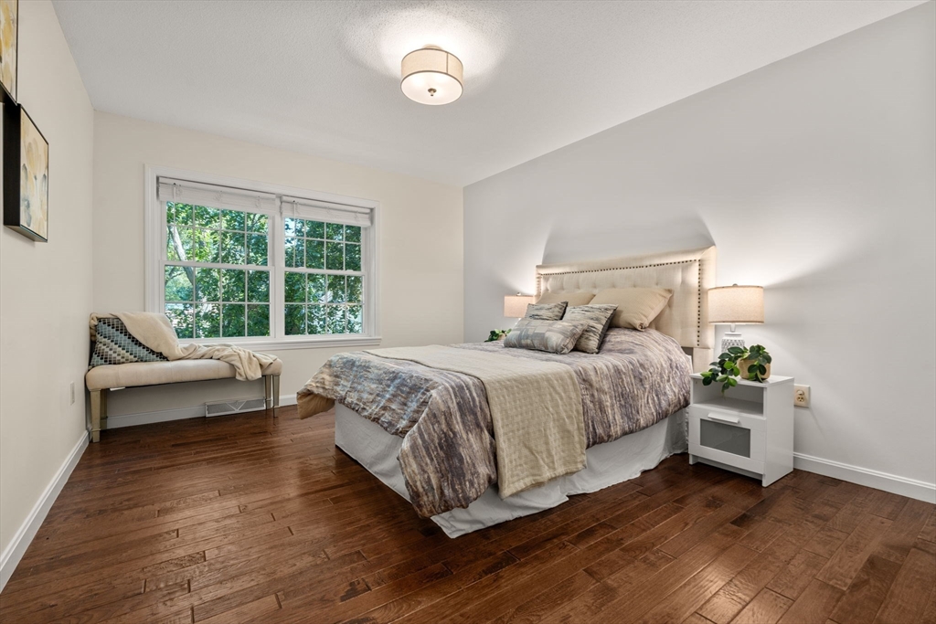 160 Pine Street # 26