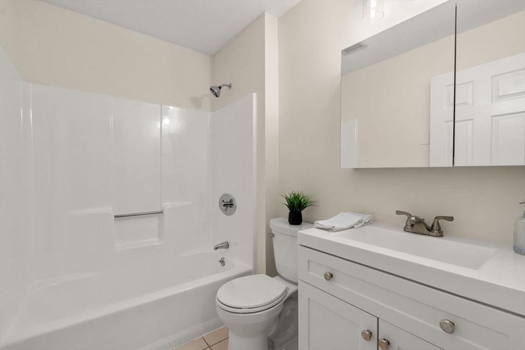 160 Pine Street # 26