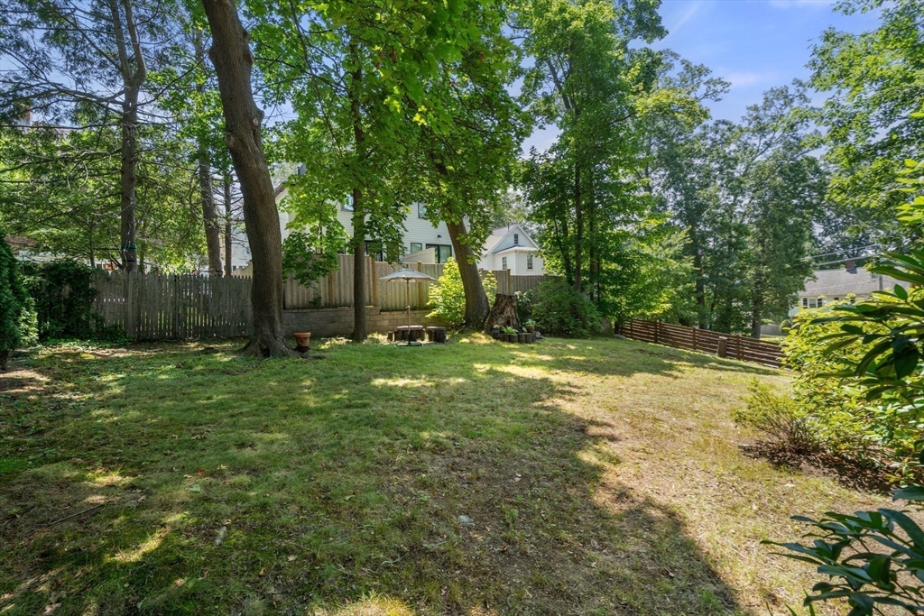 22 Holland Street # 22