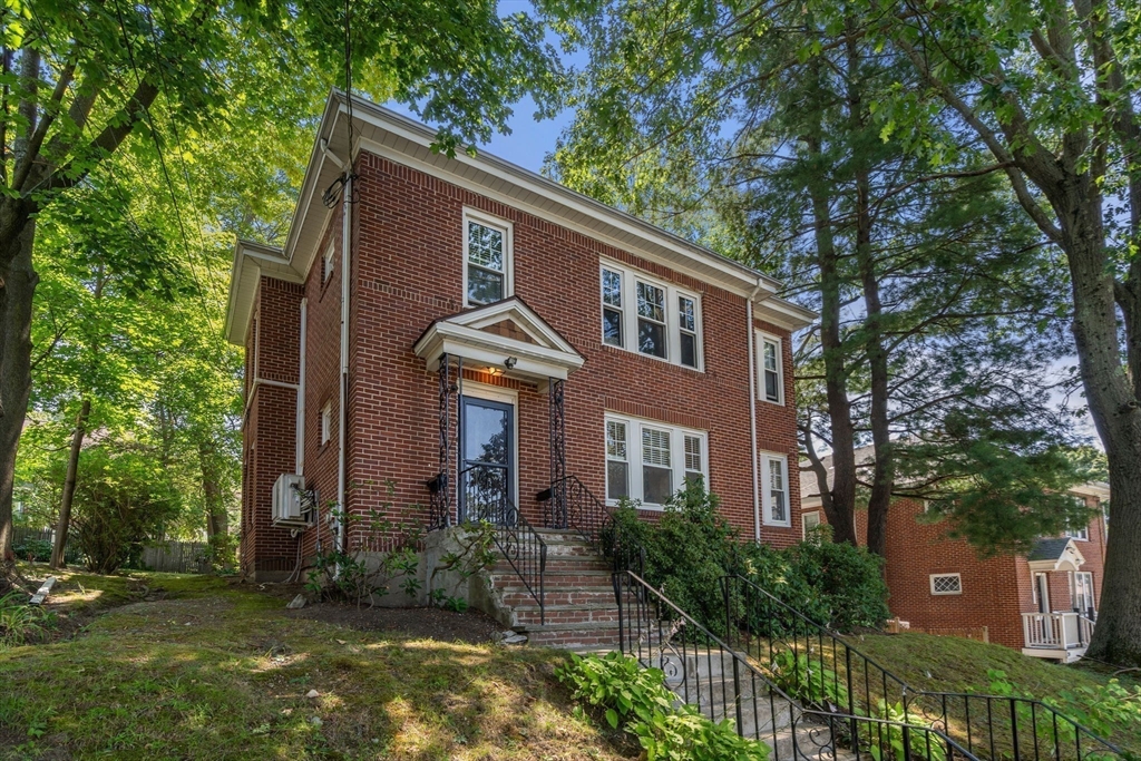 22 Holland Street # 22