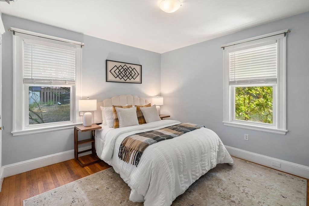 22 Holland Street # 22