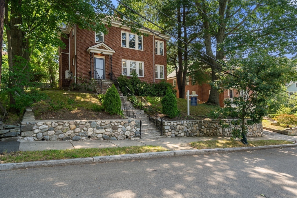 22 Holland Street # 22