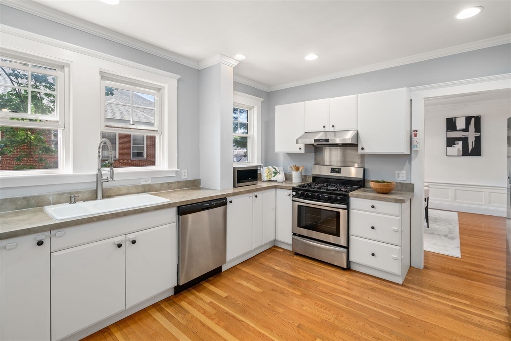 22 Holland Street # 22