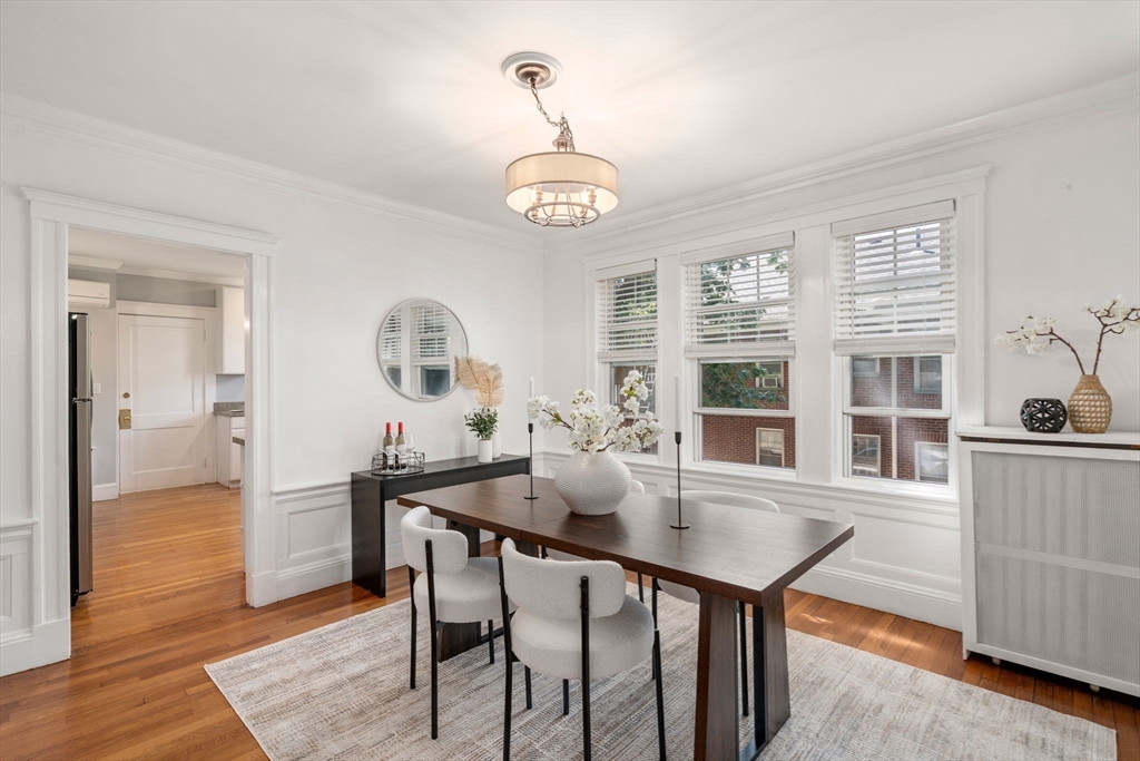 22 Holland Street # 22