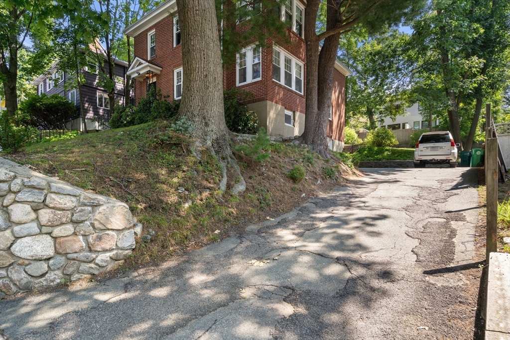 22 Holland Street # 22