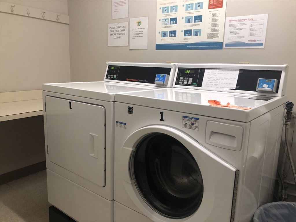 22 Chestnut Place # M4