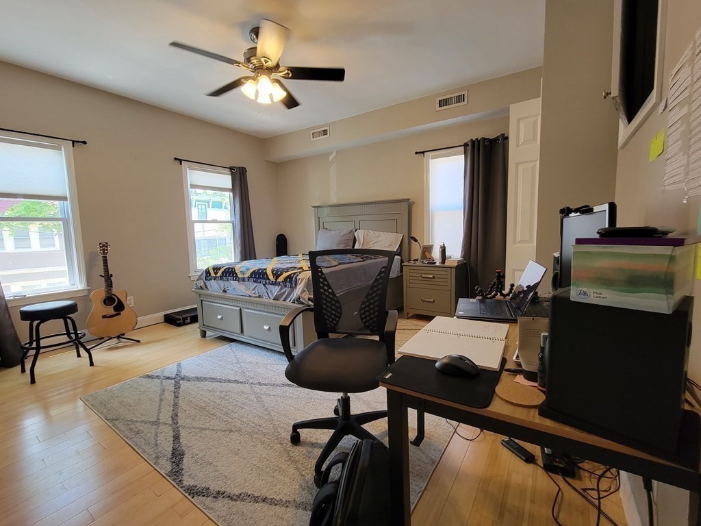 14 Jay St Unit: TH