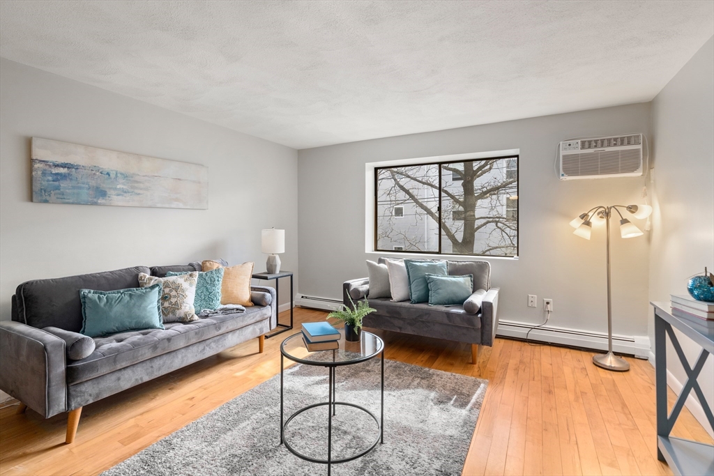 84 Grant Street # 12R