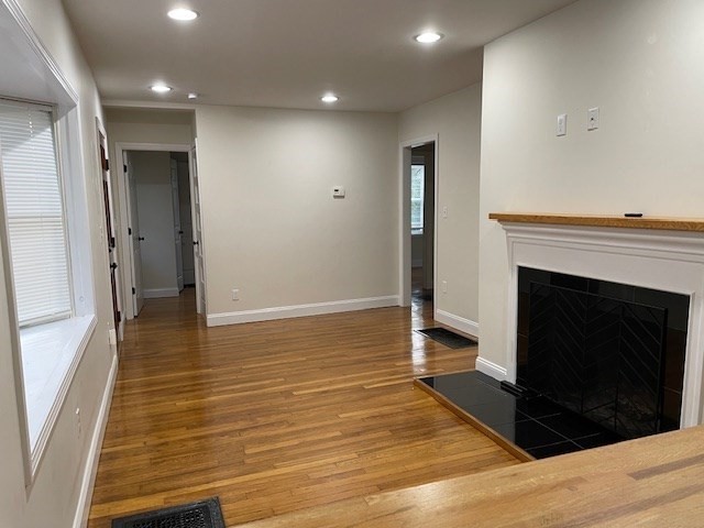 13 Lakeview Road Unit: SF