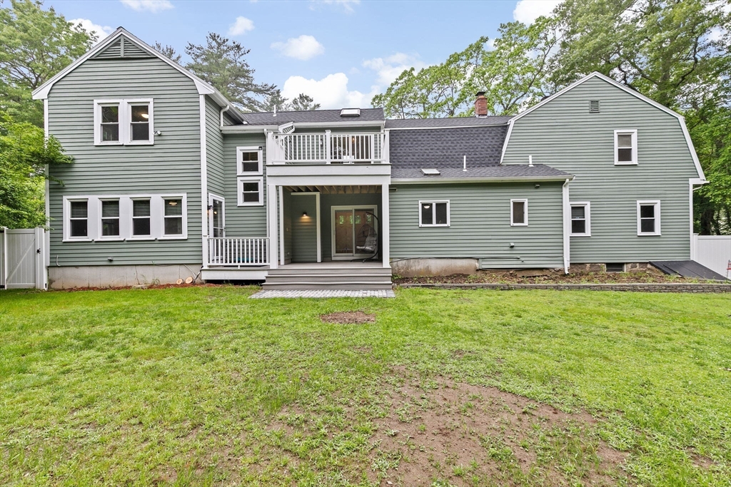 30 Bay Rd