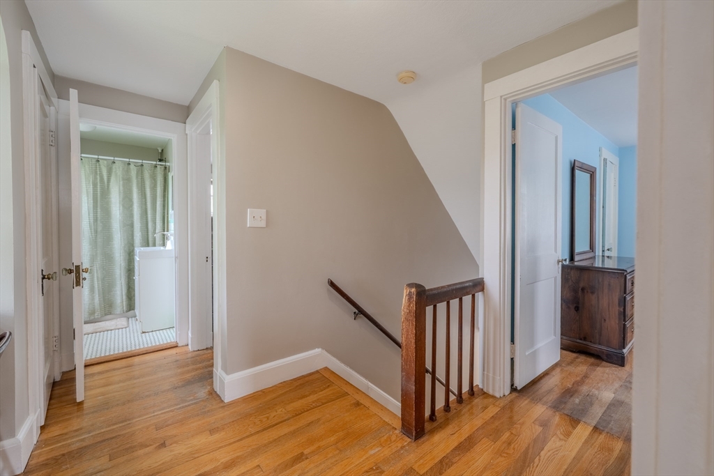 99 Oakdale Road