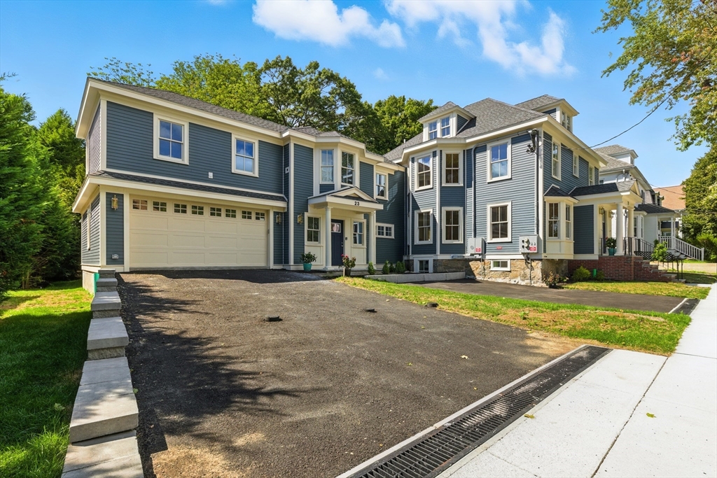 23-1 Francis Street # 1 Unit: 23-1