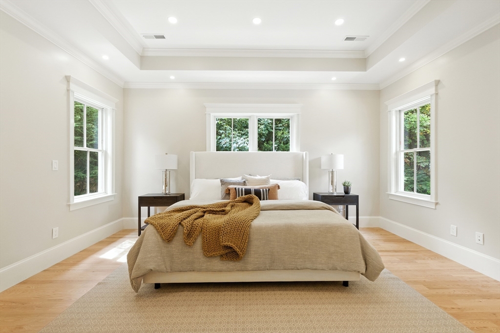 23-1 Francis Street # 1 Unit: 23-1