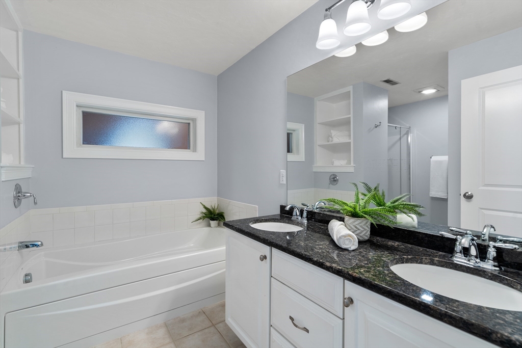 3 Monument Pl Unit 3