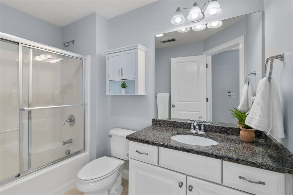 3 Monument Pl Unit 3
