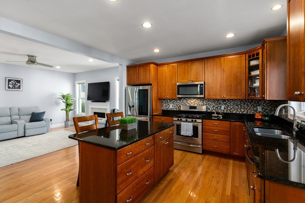 3 Monument Pl Unit 3