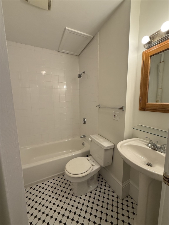 29 Myrtle Street # 2