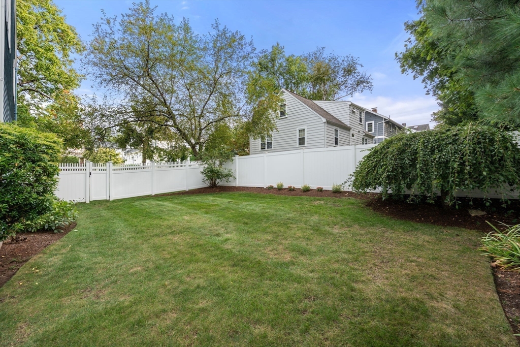 7 Arapahoe Rd