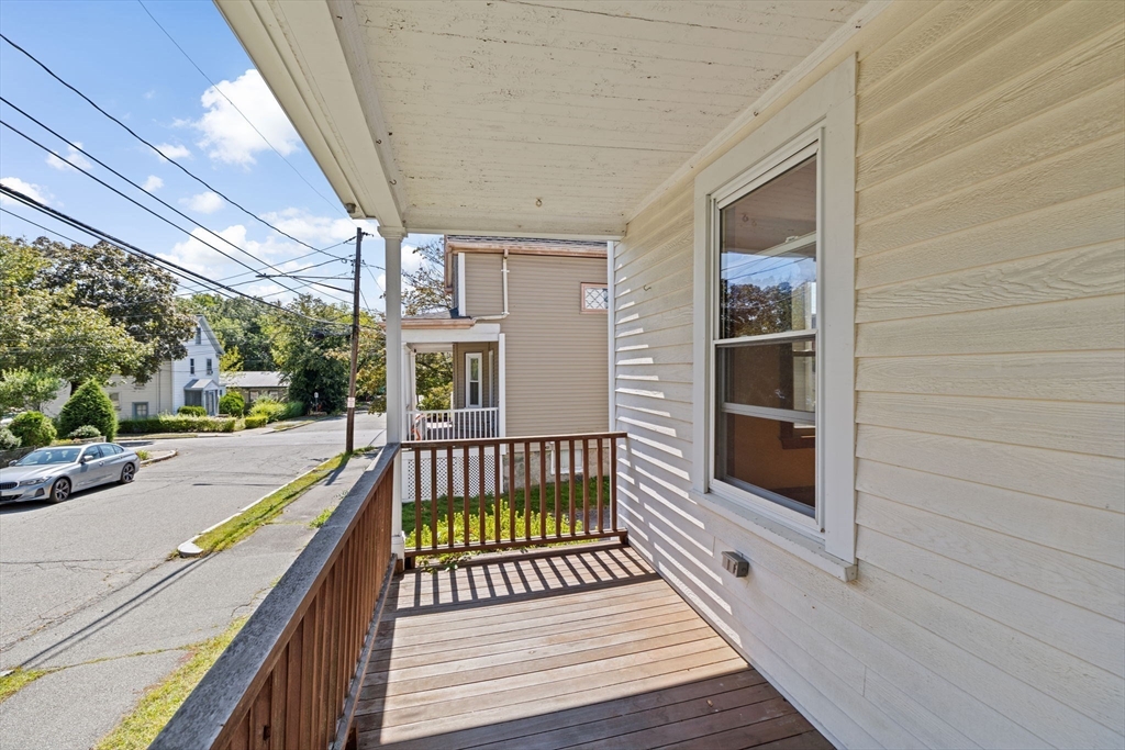 51 Linden St