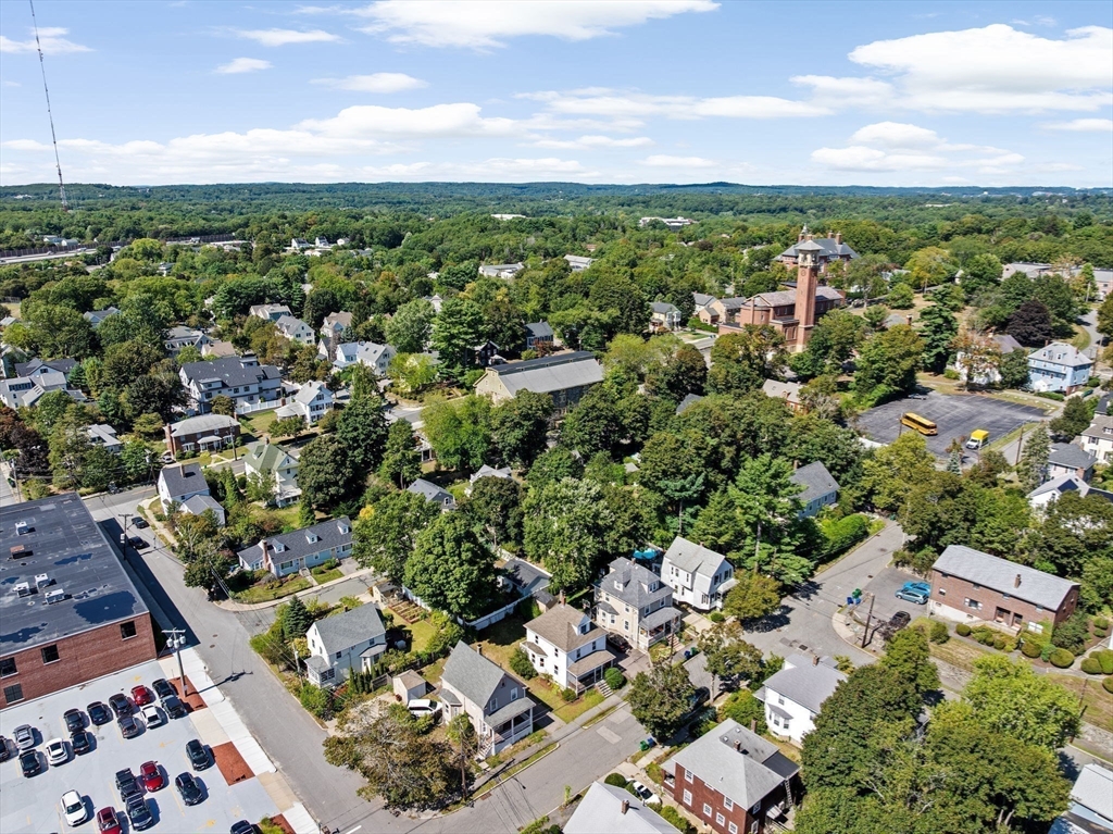 51 Linden St