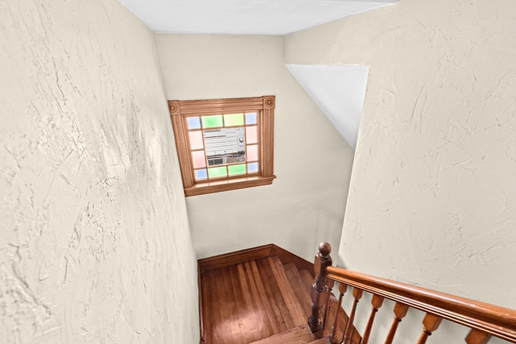51 Linden St