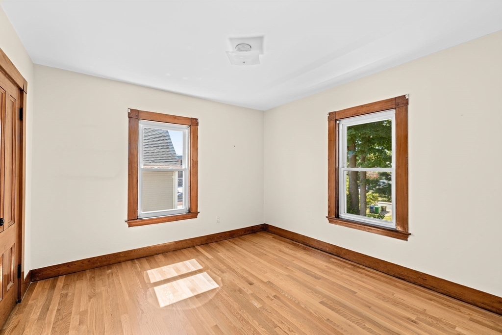 51 Linden St