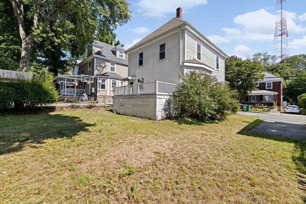 51 Linden St