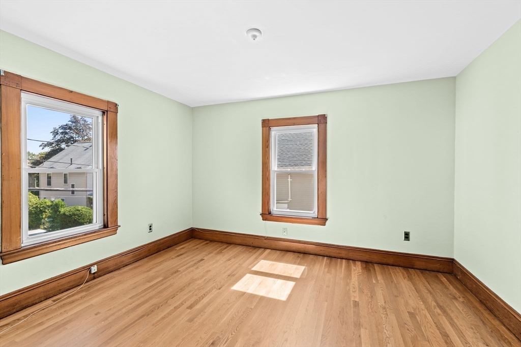 51 Linden St
