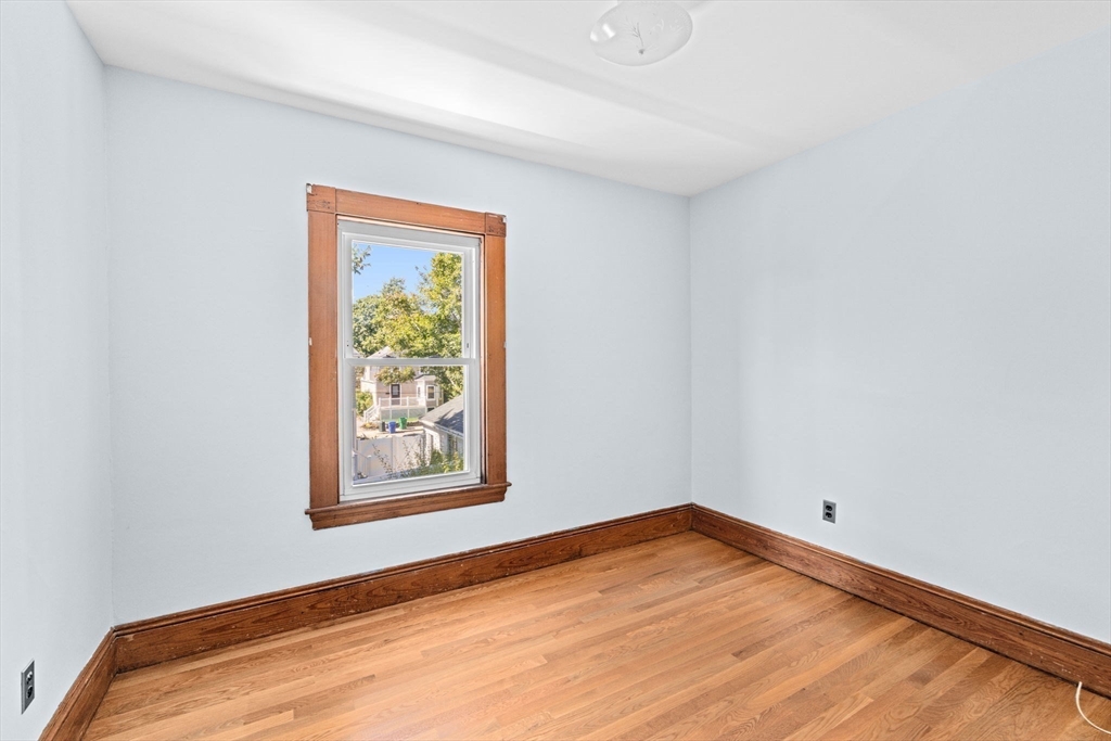 51 Linden St