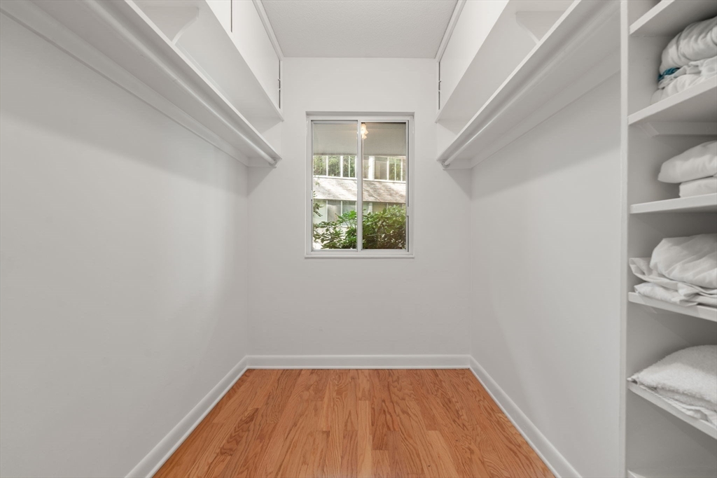 18 Chestnut Pl # 18