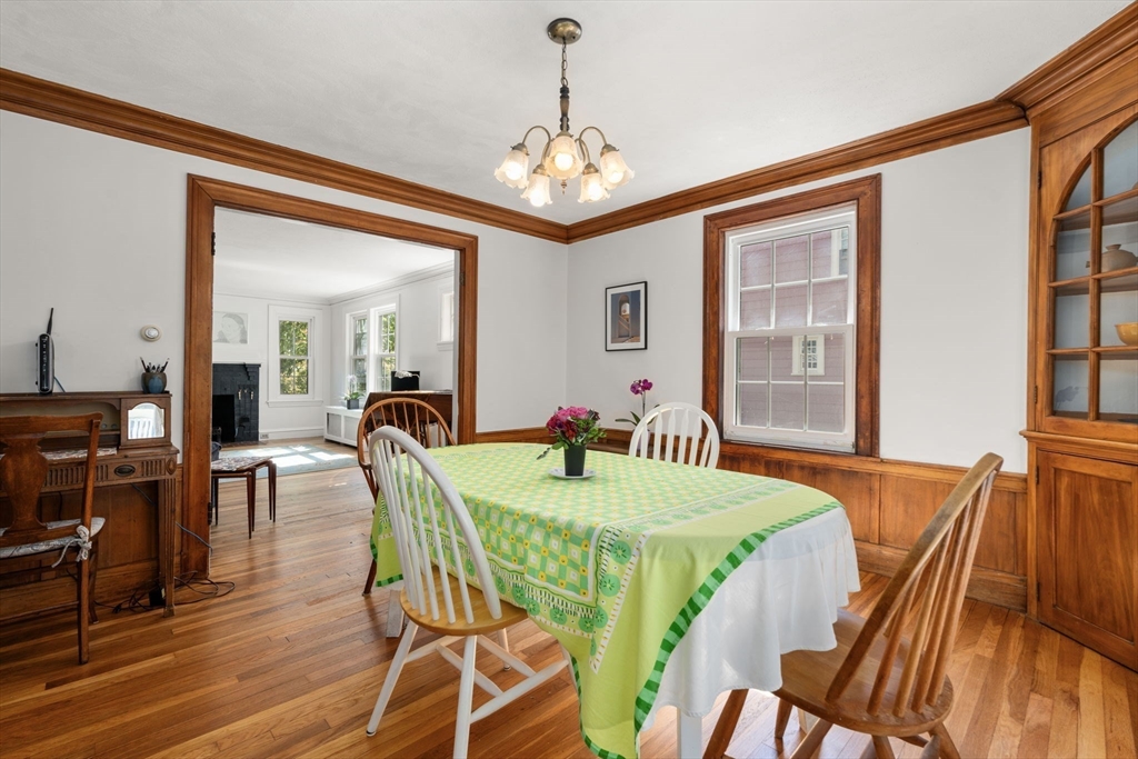 15 Allen Ave