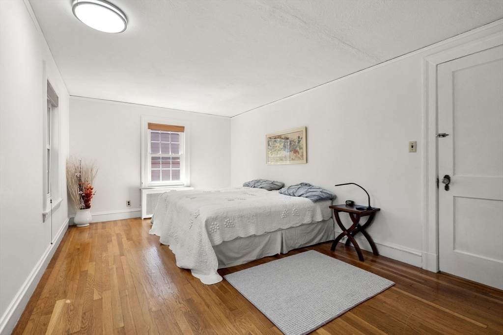 15 Allen Ave