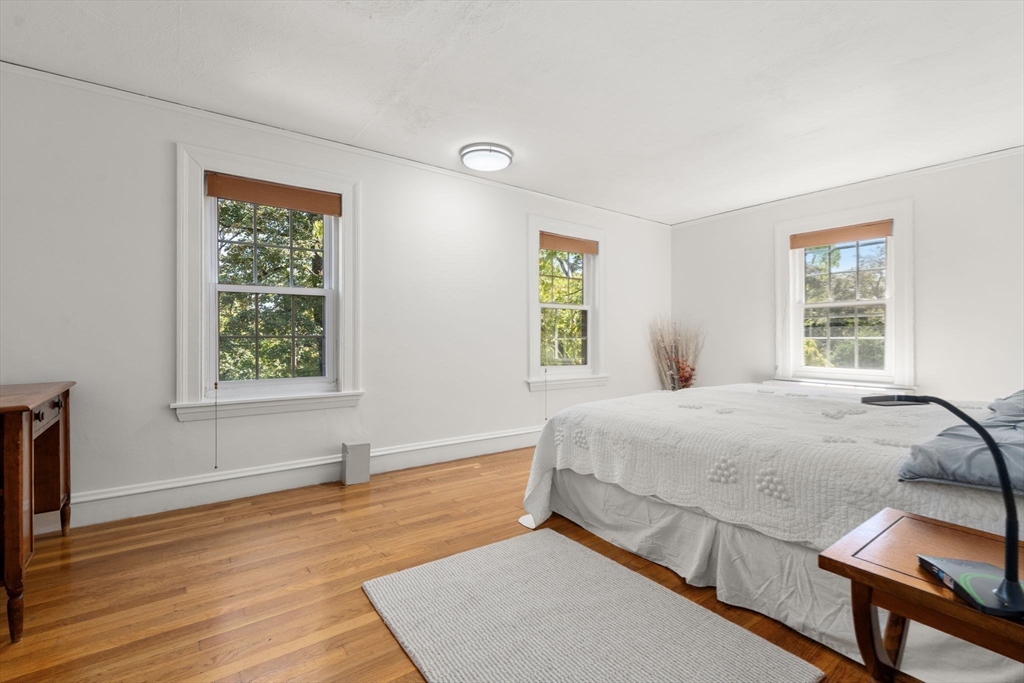 15 Allen Ave